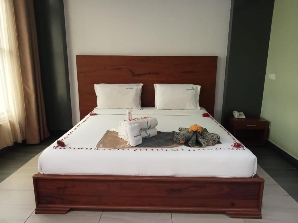 Cate Hotel Morogoro Luaran gambar
